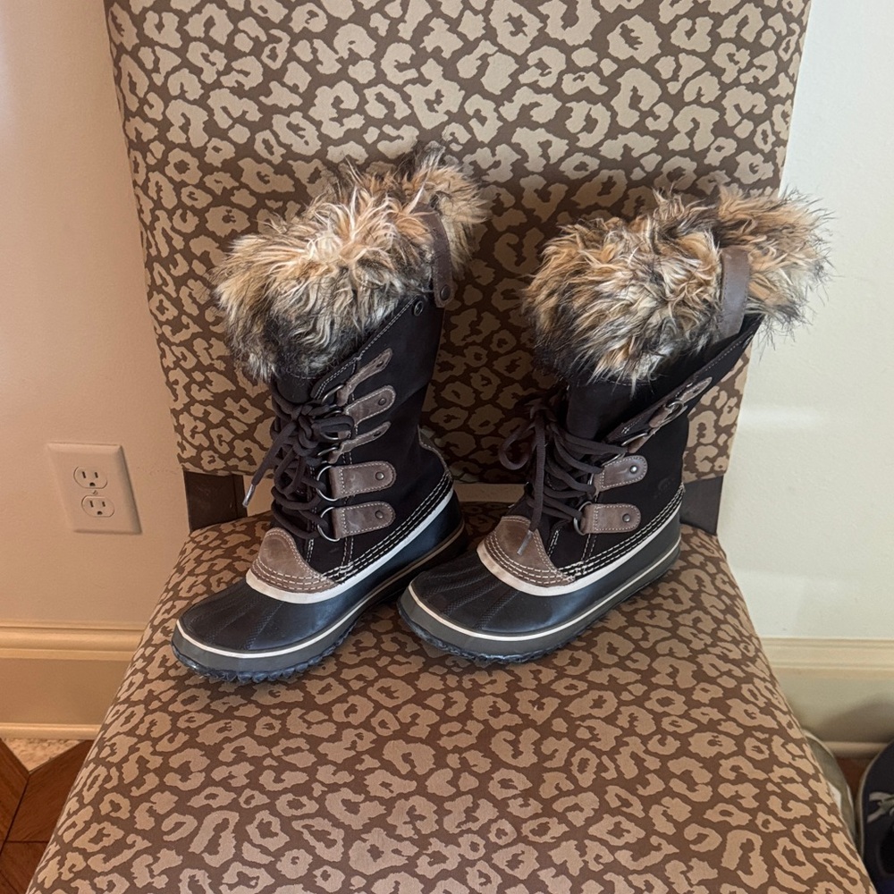Sorel Joan of Arctic Boots